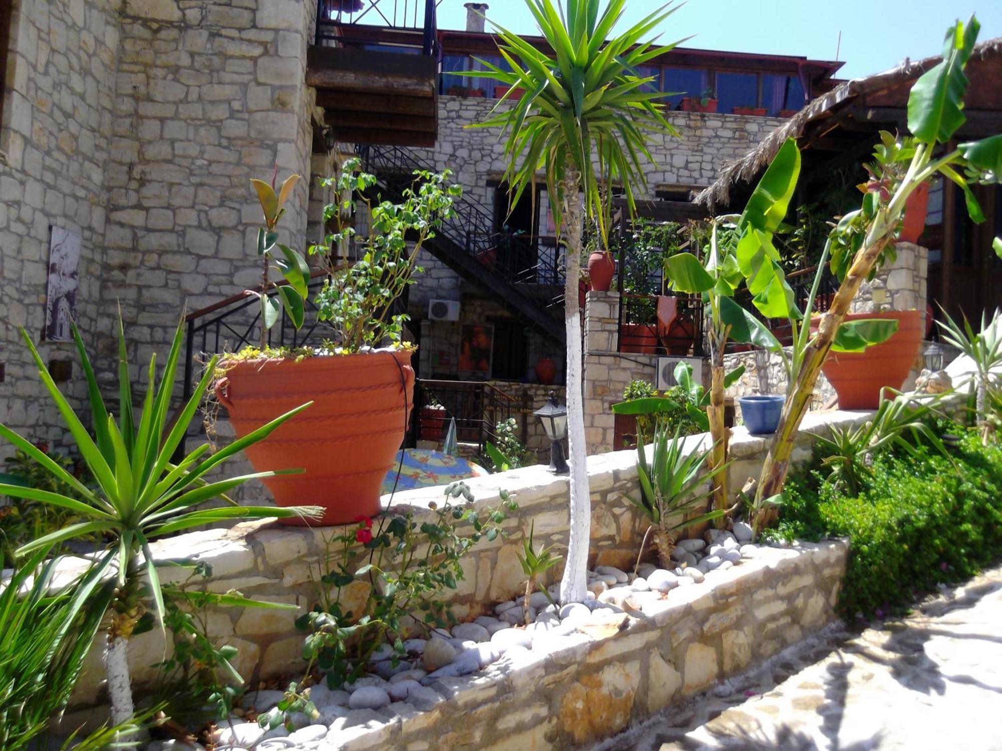 Bali  Stone Village Hotel Apartments מראה חיצוני תמונה