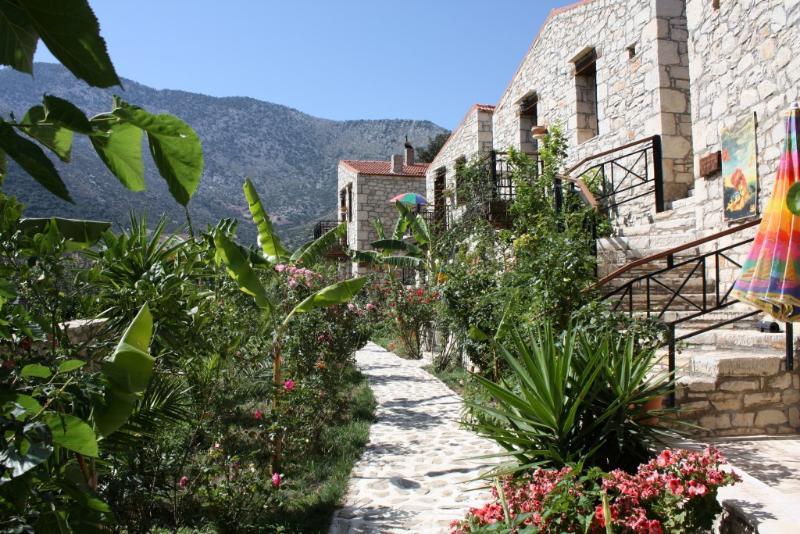 Bali  Stone Village Hotel Apartments מראה חיצוני תמונה
